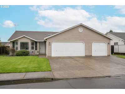 1806 NW 4th AVE Battle Ground, WA 98604