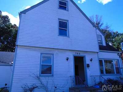 755 Christopher Court Perth Amboy, NJ 08861