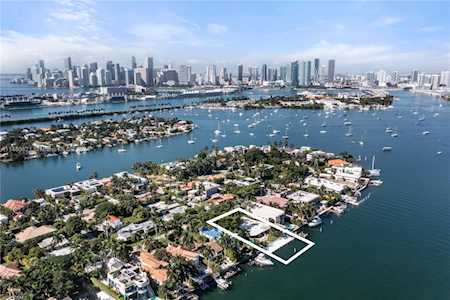 345 N Hibiscus Dr Miami Beach, FL 33139