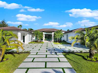 11501 SW 67th Ave Pinecrest, FL 33156