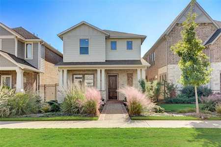 1505 English Blue Lane Arlington, TX 76005