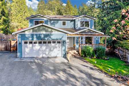 14207 Lakeview Way NW Gig Harbor, WA 98329