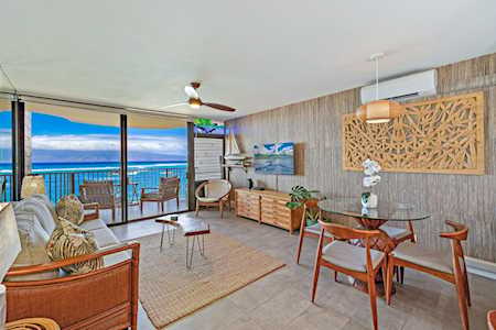 4471 Lower Honoapiilani Rd #303 Lahaina, HI 96761