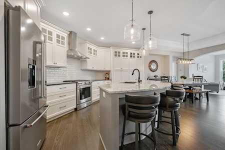 5079 Dale Ridge Road Woodbury, MN 55129