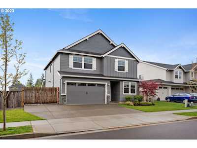 16321 Kitty Hawk AVE Oregon City, OR 97045