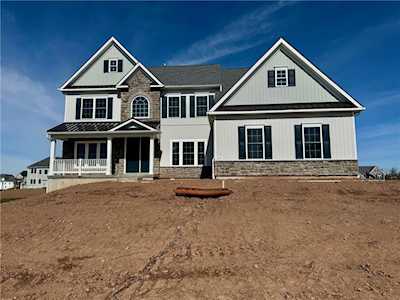 2685 Merion Dr #36 Center Valley, PA 18034