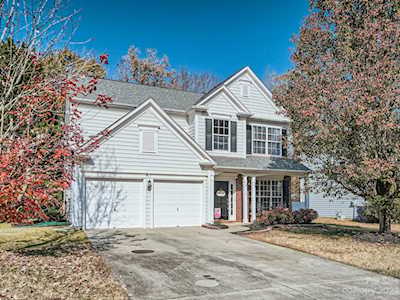 6116 Creekview Ct Harrisburg, NC 28075