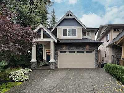 3462 Gislason Avenue Coquitlam, BC V3B 3H7