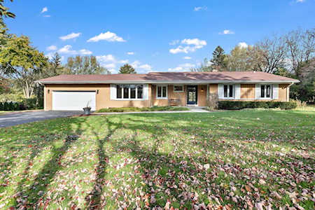 121 Howe Terrace Barrington, IL 60010