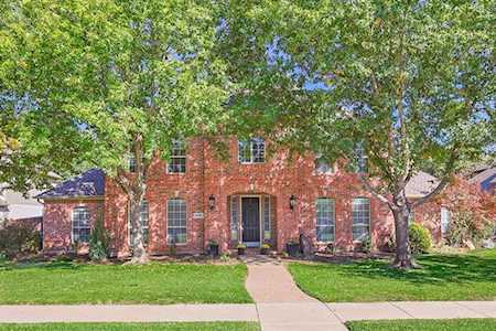 3328 Lexington Avenue Grapevine, TX 76051