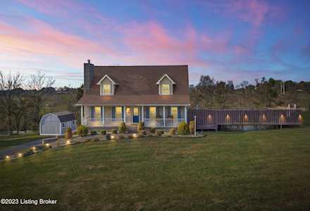 370 Lakeside Dr Taylorsville, KY 40071