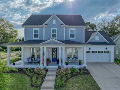148 Ashington Cir Hendersonville, TN 37075