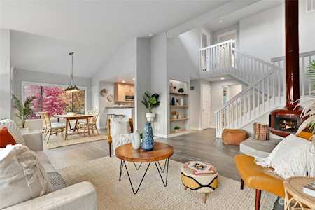 3413 161st Place SE #58 Bellevue, WA 98008