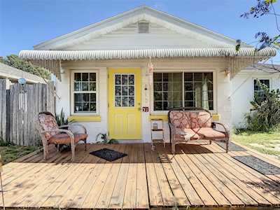 31 S Phillips St Lake Wales, FL 33853