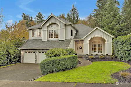 10806 179th Ct NE Redmond, WA 98052