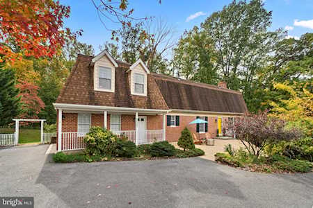 5507 Camelot Ct Frederick, MD 21704