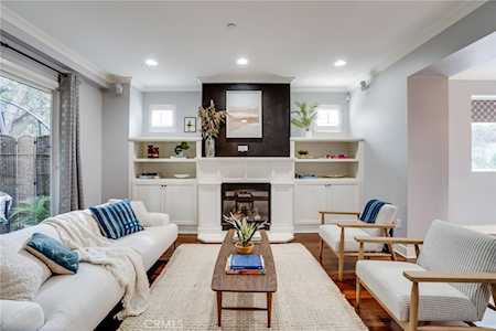 6300 Honolulu Ave #108 La Crescenta, CA 91214