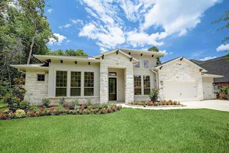 993 Briac Ln Conroe, TX 77301