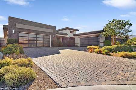9677 Todd Lake Ct Las Vegas, NV 89149