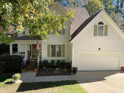 9208 Dakins Court Raleigh, NC 27615