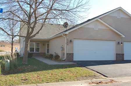 2264 Penn Place North Saint Paul, MN 55109