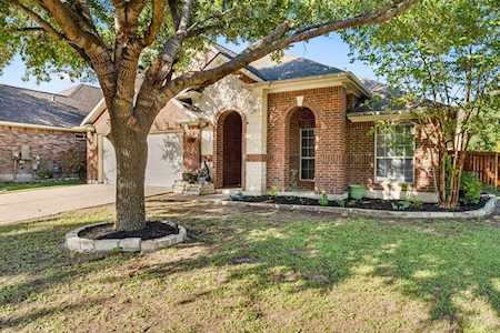 2208 Hanging Rock DR Pflugerville, TX 78660