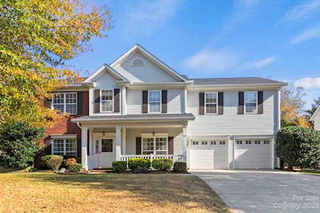 3439 Fallowbrook Forest Dr York, SC 29745
