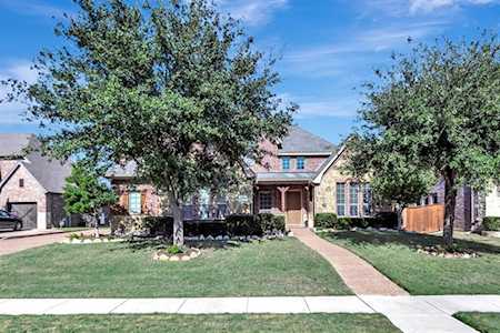 2515 Strathfield Lane Trophy Club, TX 76262