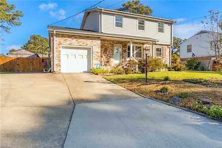 4009 Summerset Dr Portsmouth, VA 23703