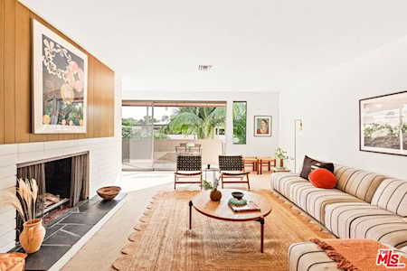 1000 S Orange Grove Blvd #8 Pasadena, CA 91105