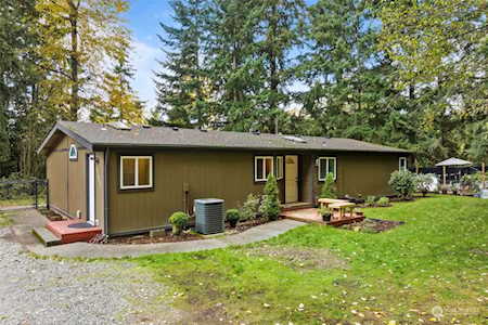 17023 76th Street Ct E Sumner, WA 98390