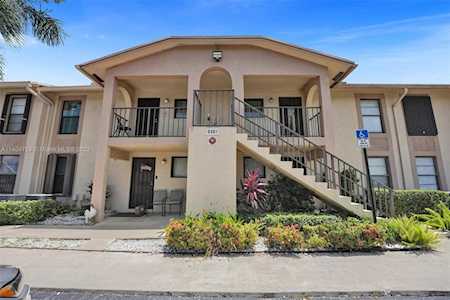 9467 Boca Cove Cir #811 Boca Raton, FL 33428
