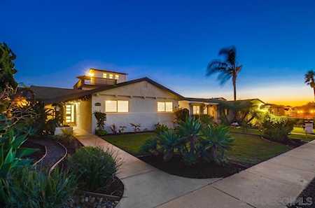 1241 Tourmaline St San Diego, CA 92109
