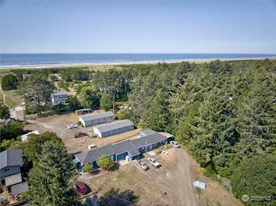 24609 Pacific Way Ocean Park, WA 98640