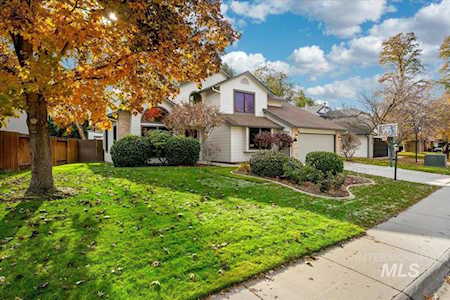 4097 S Suntree Way Boise, ID 83706-5774