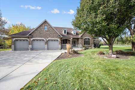 172 Ring Neck Ln Bloomingdale, IL 60108