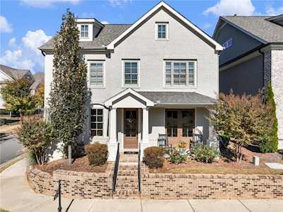 931 Olmsted Lane Johns Creek, GA 30097