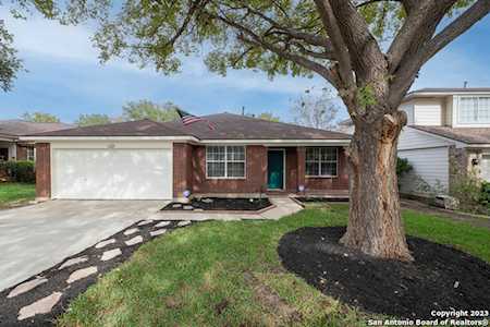 15150 Kamary Ln San Antonio, TX 78247