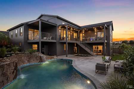 3817 Sedgemoore Drive Santa Rosa, CA 95404
