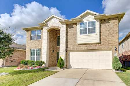 12042 Rockridge Falls Dr Tomball, TX 77375
