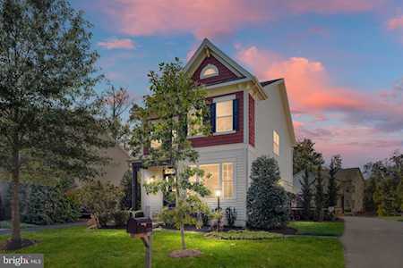 8322 Farebrook Place Gainesville, VA 20155