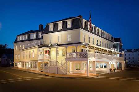 2 Beach St York, ME 03909