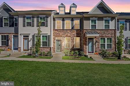 7209 Calvin Ct Elkridge, MD 21075