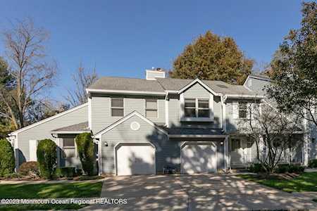 26 Essex Dr Little Silver, NJ 07739