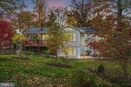 2302 William And Mary Dr Alexandria, VA 22308