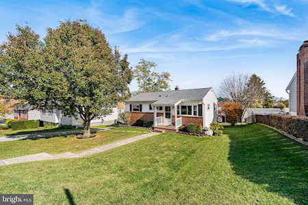 517 Kent Ave Catonsville, MD 21228