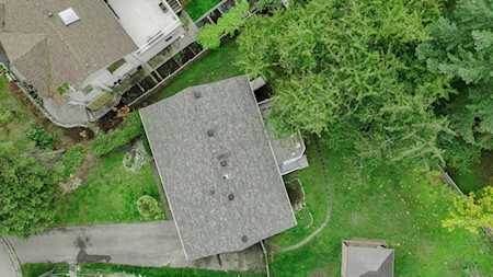 3357 Lakedale Avenue Burnaby, BC V5A 3C9