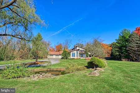 18496 Yellow Schoolhouse Rd Round Hill, VA 20141