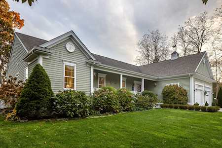 6 Bay View Avenue Ms Mattapoisett, MA 02739