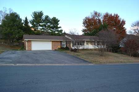 3951 Blandfield Vinton, VA 24179